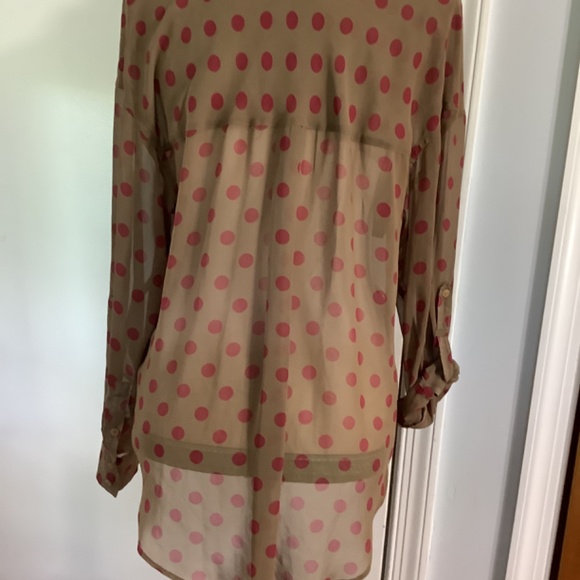FREE PEOPLE BLOUSE SZ SMALL POLKA DOT RED BROWN CHIFFON BUTTONS FRONT - Picture 8 of 12